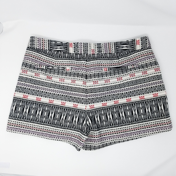 Artisan NY Tribal Cream & Black Midrise Shorts - Picture 3 of 6